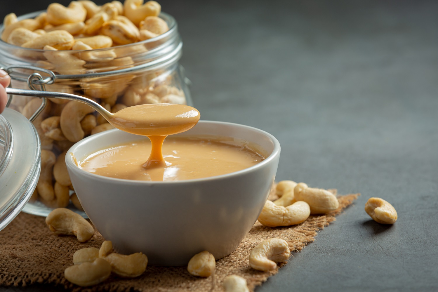 Mynatura Cashew Himbeer Aufstrich 280g Glas