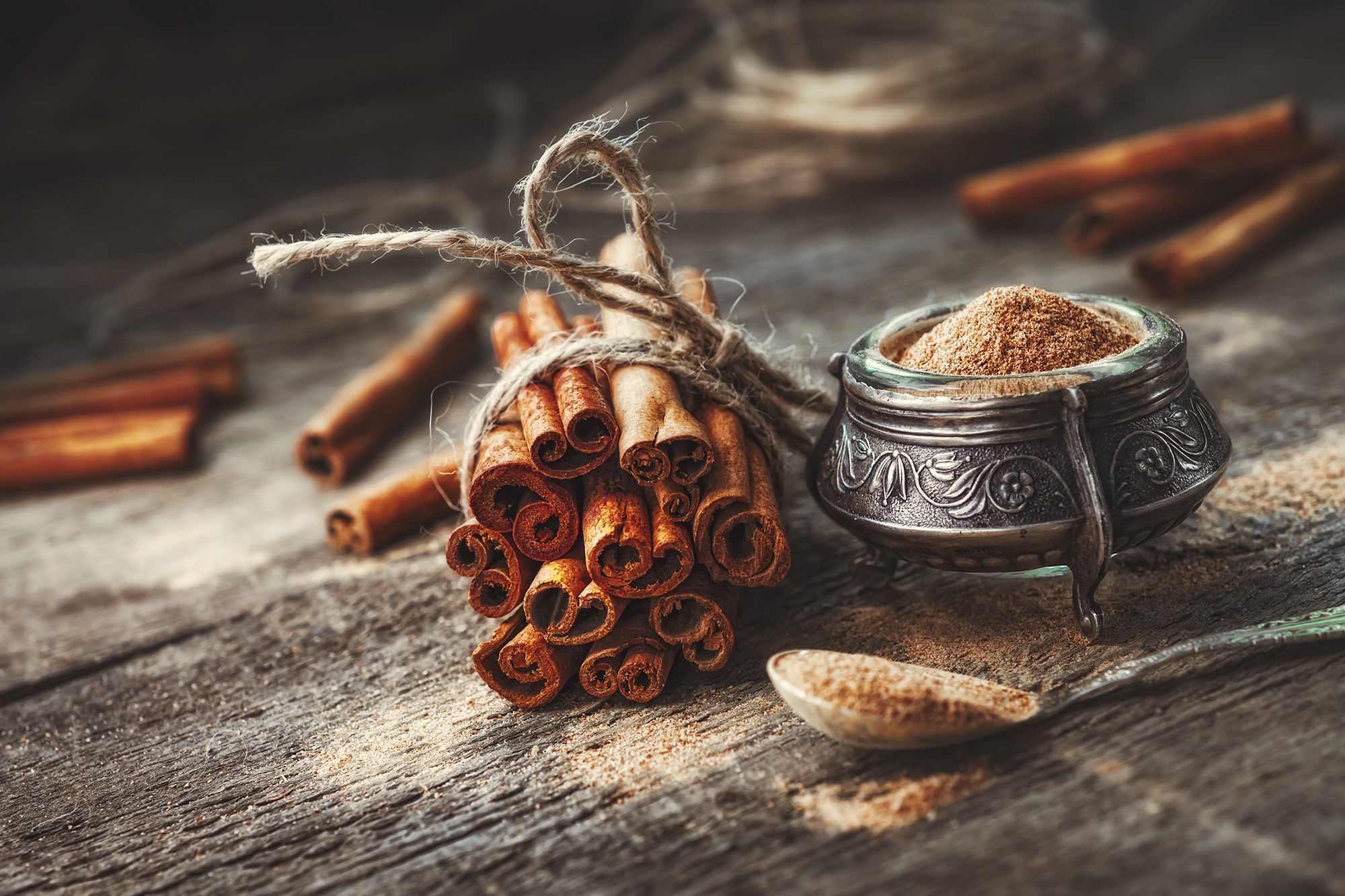 Mynatura Bio Ceylon Zimt Pulver – Feines Bio-Gewürz für Backen, Kochen & Getränke | Vielseitig & Aromatisch 300g Mynatura Bio Ceylon Zimt Pulver – Feines Bio-Gewürz für Backen, Kochen & Getränke | Vielseitig & Aromatisch 300g