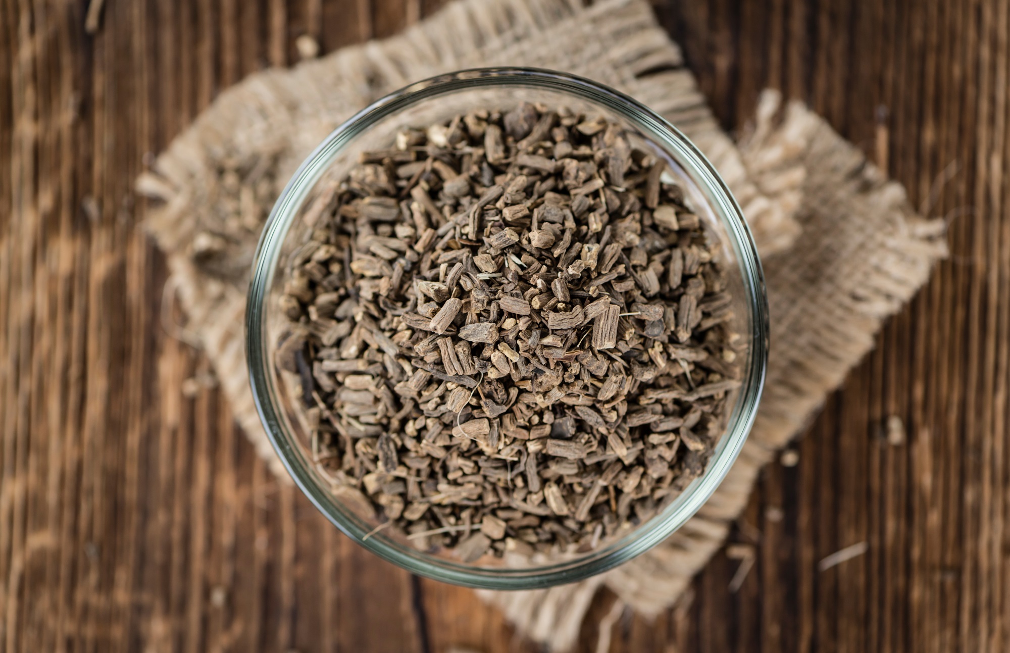 Bio Baldrianwurzel geschnitten von Mynatura | Naturprodukt für Tee & kreative Anwendungen 250g Bio Baldrianwurzel geschnitten von Mynatura | Naturprodukt für Tee & kreative Anwendungen 250g
