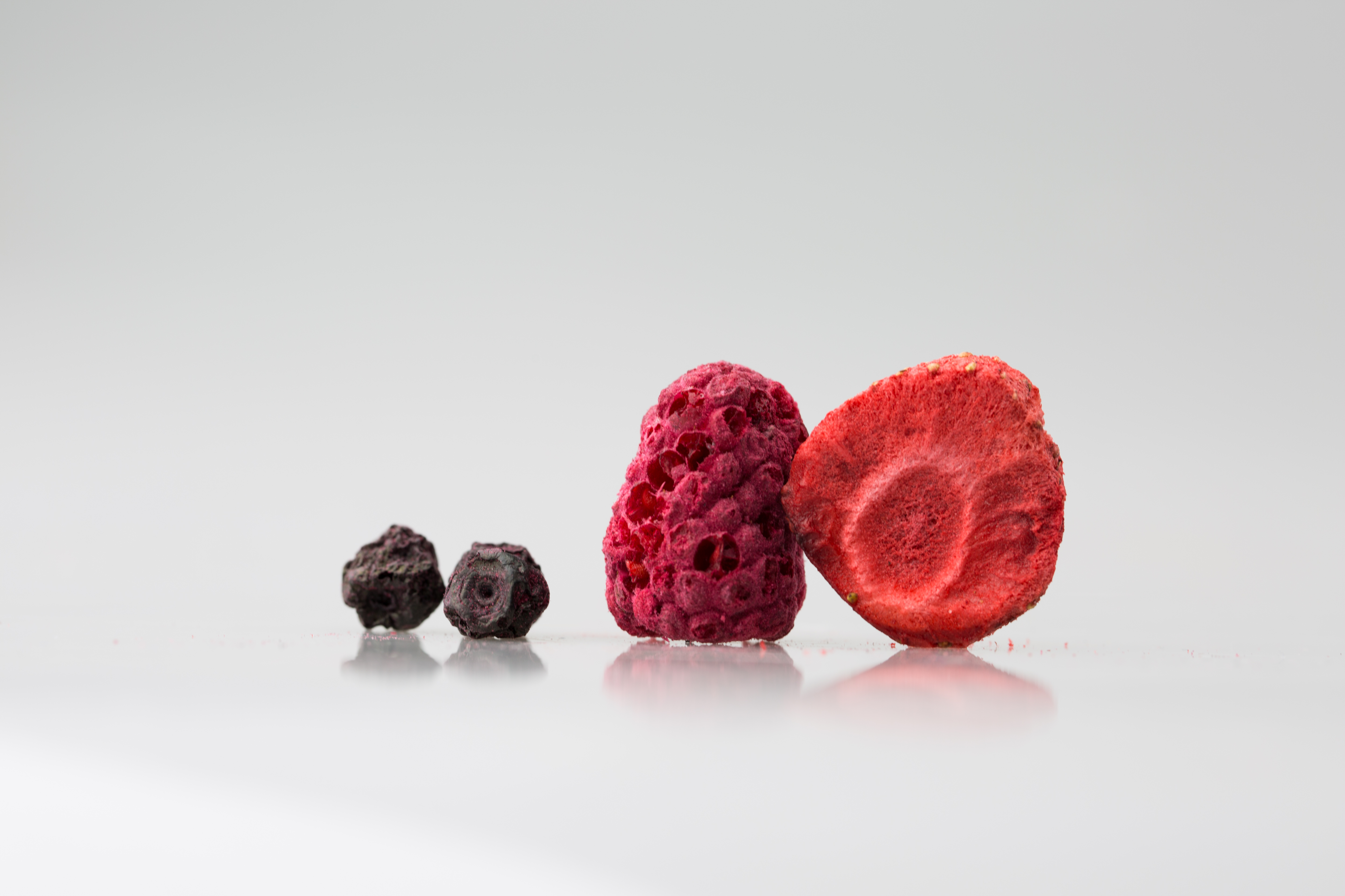 Mynatura Beeren-Mix – Gefriergetrocknete Beeren im 350g Beutel | Knusprig & fruchtig ohne Zusätze