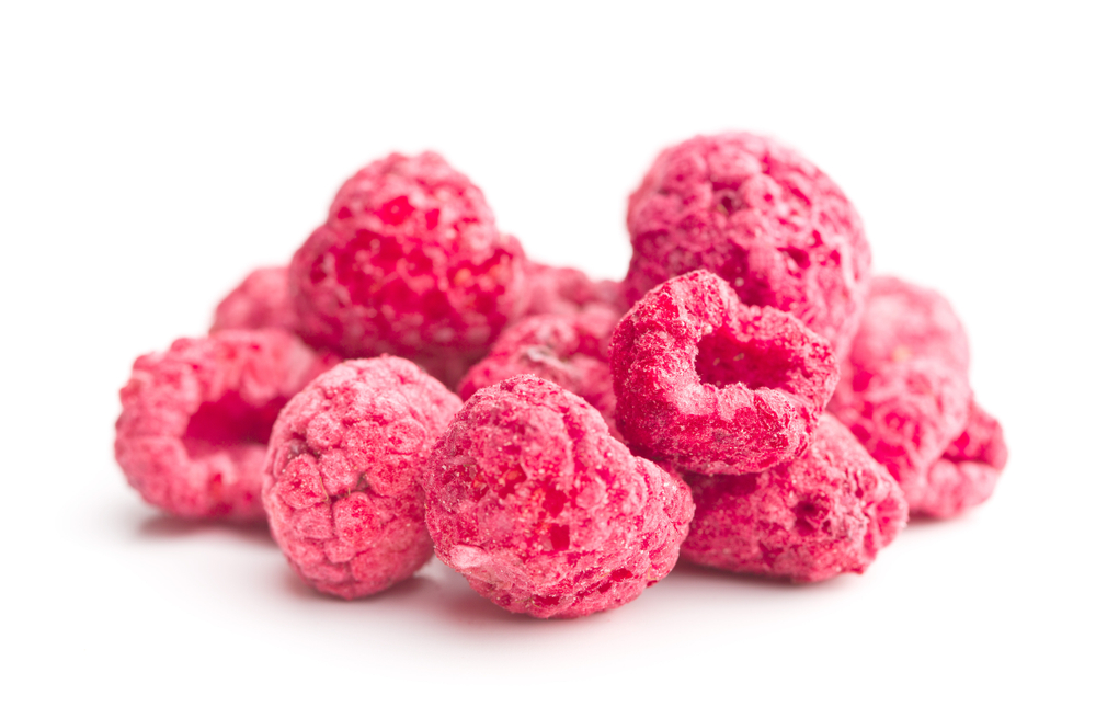Gefriergetrocknete Himbeeren in Vollmilchschokolade – Fruchtig-cremiger Snack in Premiumqualität Gefriergetrocknete Himbeeren in Vollmilchschokolade – Fruchtig-cremiger Snack in Premiumqualität
