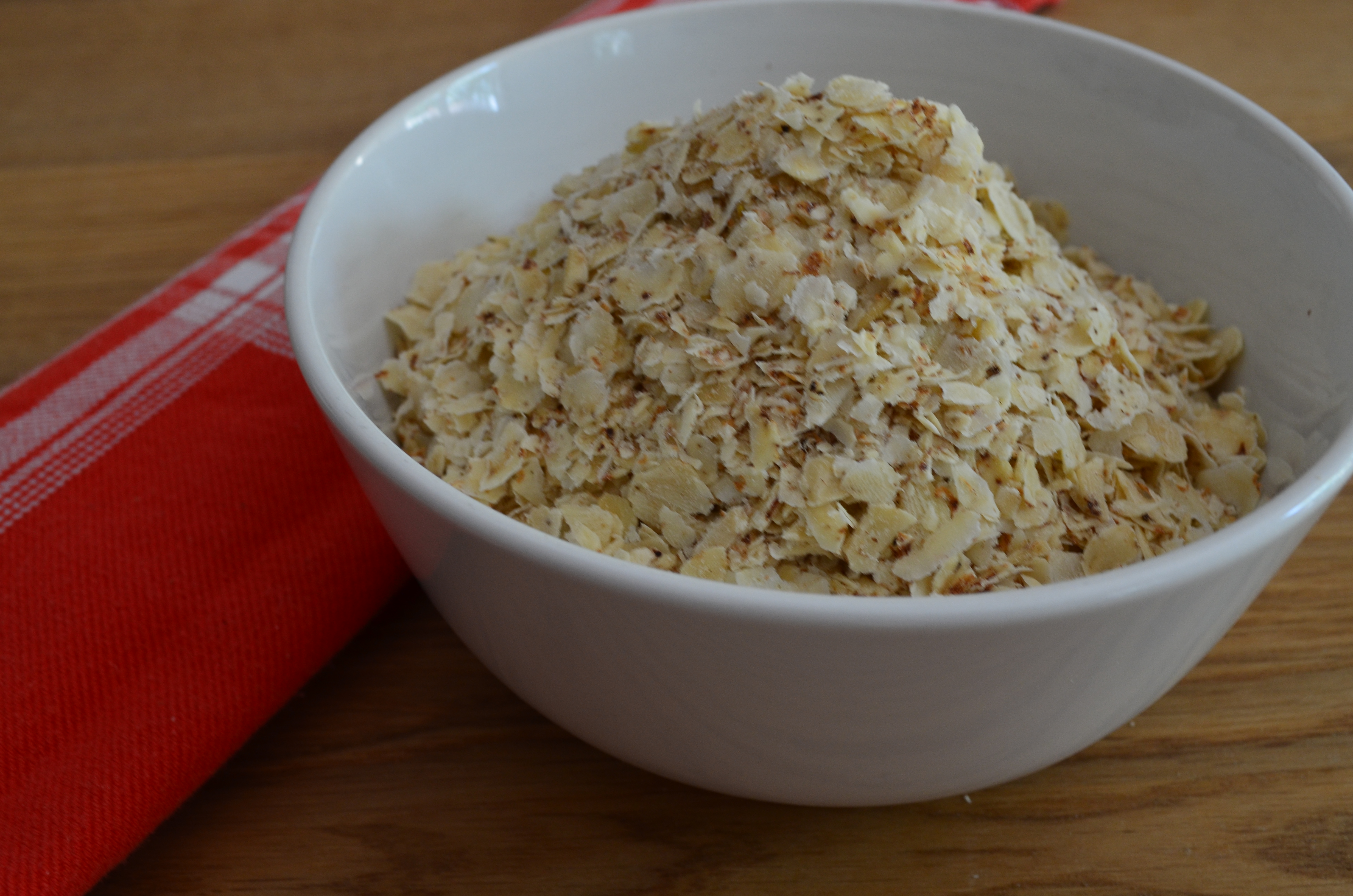 ehobelte Erdmandeln Bio – Natürliche Tigernuss-Scheiben für Müsli, Backen & Snacks ehobelte Erdmandeln Bio – Natürliche Tigernuss-Scheiben für Müsli, Backen & Snacks