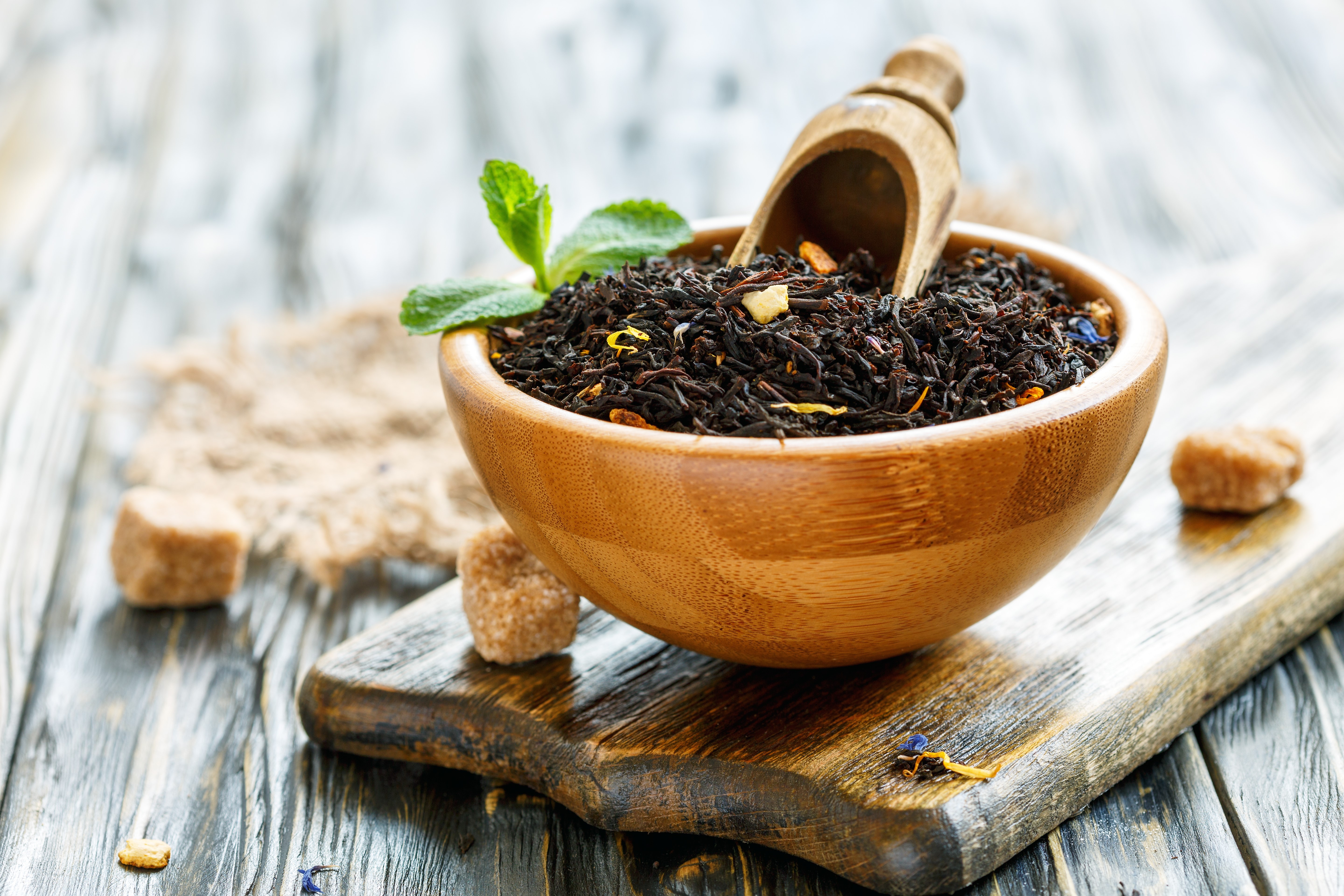 Assam Tee – kräftiger Schwarztee aus Indien mit malzigem Aroma | Mynatura 0,1Kg Assam Tee – kräftiger Schwarztee aus Indien mit malzigem Aroma | Mynatura 0,1Kg