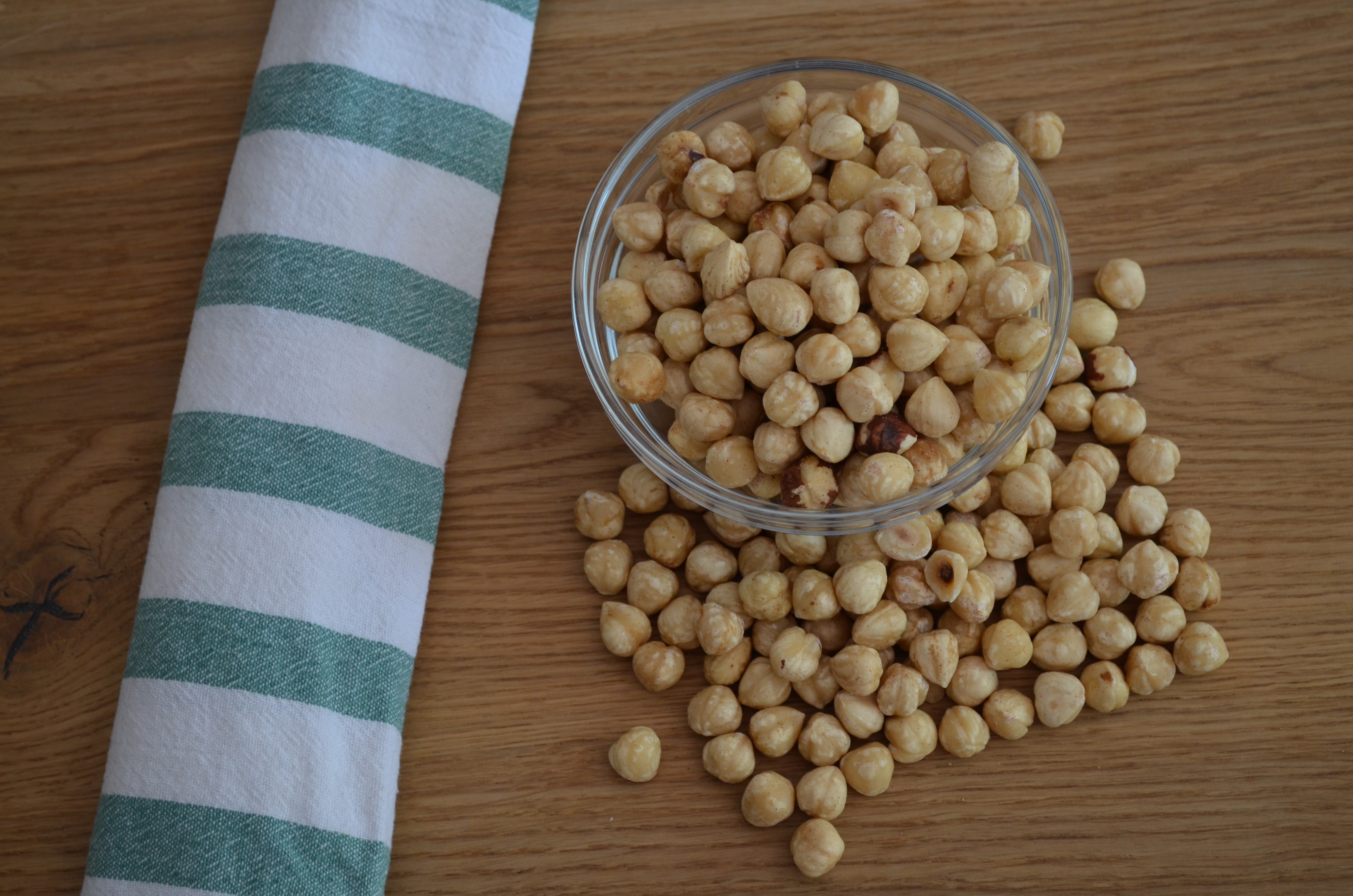 Mynatura Haselnusskerne blanchiert 1kg